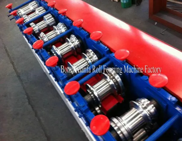 Automatic Shutter Slats Roll Forming Machine photo-4