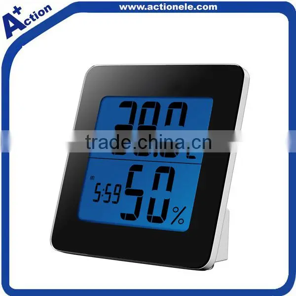 Digital Desktop Clock With Thermometer
