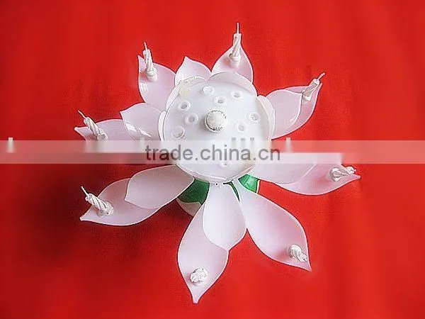 Lotus Rotating Music Candle