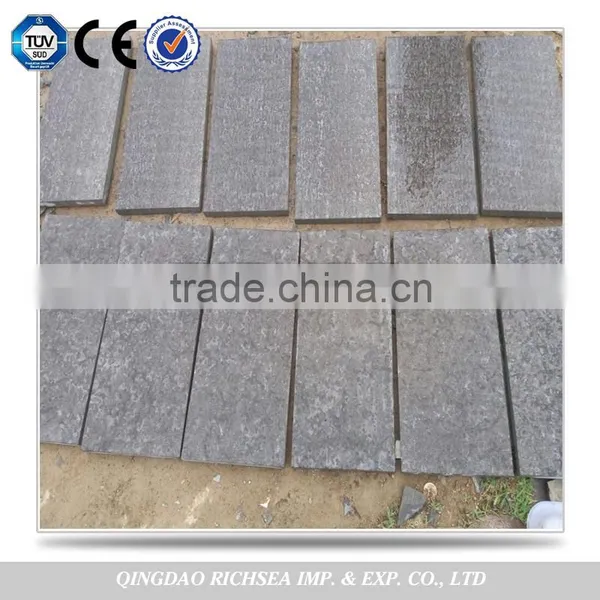 China Cheapest Flamed Pave Stone Blue Limestone Slab photo-2
