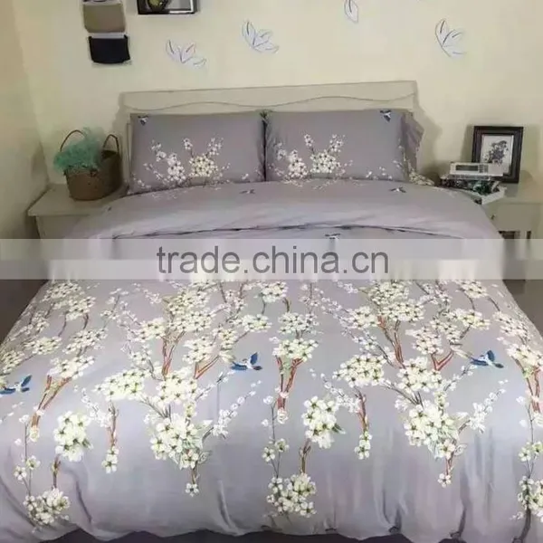 Fashion Duvet/comforter Cover With Allover Reactive Print Duvet Cover and Pillow Covers