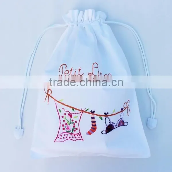 Embroidered Lingerie / Swimsuit Travel Bag photo-2