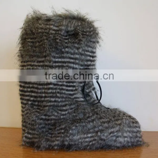 Snow Boots