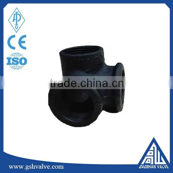 3-D Black Malleable Iron Tee Cross Pipe Fittings photo-2