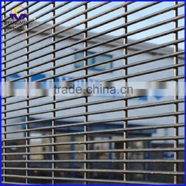 High Quality Anti-climb Welded Mesh Panel Fence for Highway photo-5