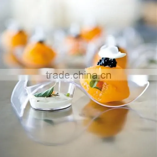 Food Grade BPA Free Plastic Curved Dishes , Party Desert Cocktail Holder Pack photo-3