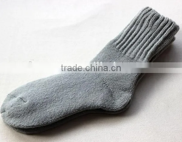 China Manufacturer Winter Warm Terry Cotton Socks photo-2