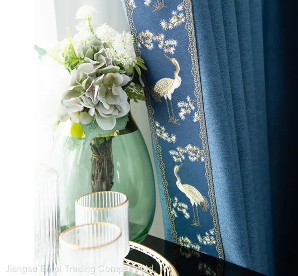 Chinese Embroidery Double-side Cottton and Linen Curtain photo-3