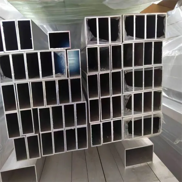 Factory Direct Aluminium Square Pipe & Rectangular Tubing Anodized Powder Coated for Construction photo-3