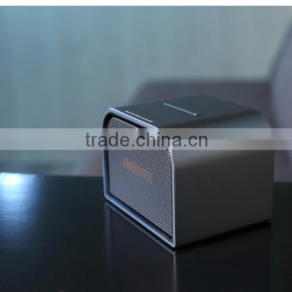 Remax M8 MINI Speaker Portable Desktop Bluetooth 4.0 Speakers For Iphone 6 / 6S Plus And Smart Phone photo-4