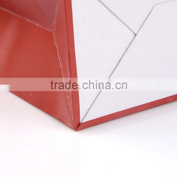 Special Custom Made Printed Oem Large Paper Christmas Gift Bags photo-4