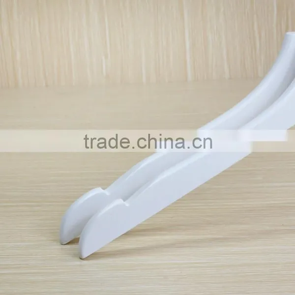 Best Quality White Wooden Hangers Wholesale photo-4
