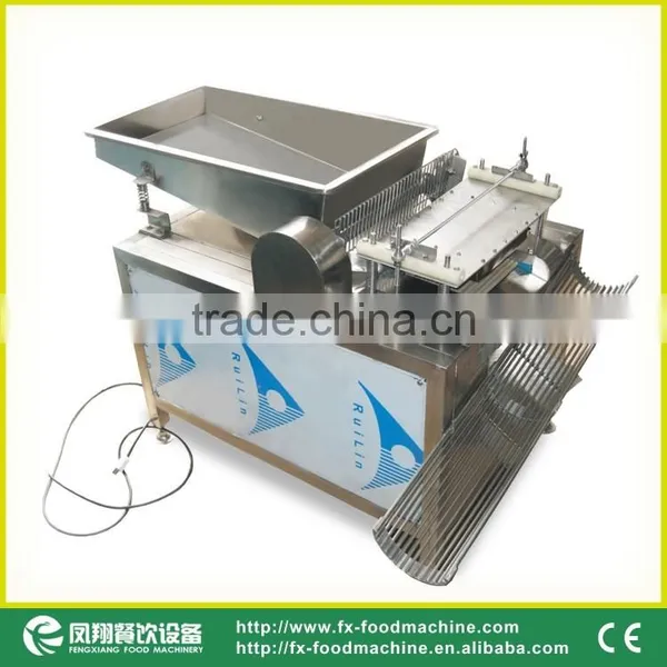 FT-206 Industrial Automatic Quail Egg Shell Breaking Machine/quail Egg Sheller for Sale /quail Egg Peeling Machine photo-4
