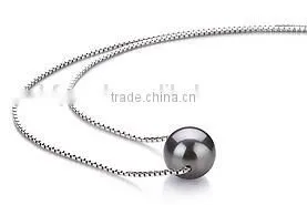 White Pearl Pendant Necklace photo-5