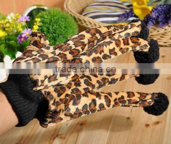 New Kitten Cat Glove Teaser Play Toy For Cats Kittens photo-2