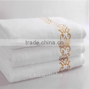Custom Embroidered Microfiber Cleaning Gym Towel photo-2