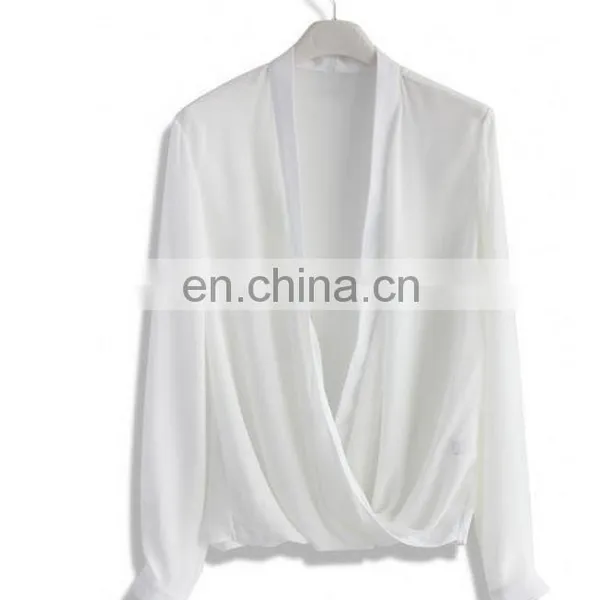 Minimal Chic Wrapped Top in White photo-4