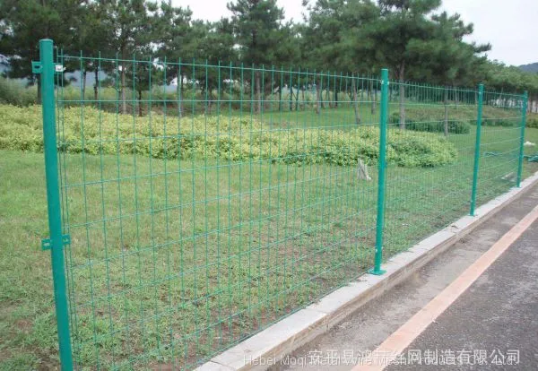 China Factory Supply High Quality Framework Fence photo-3