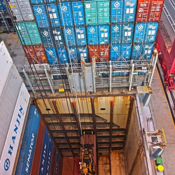 Bulk Power: Mastering FCL (Full Container Load) Stability for Central American Wholesalers photo-3