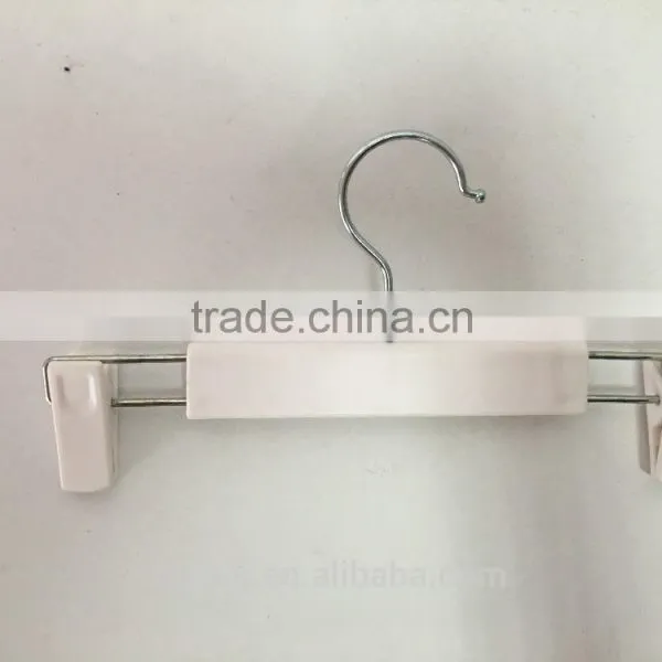 White Hook Clothes Hangers With Plastic Clips
