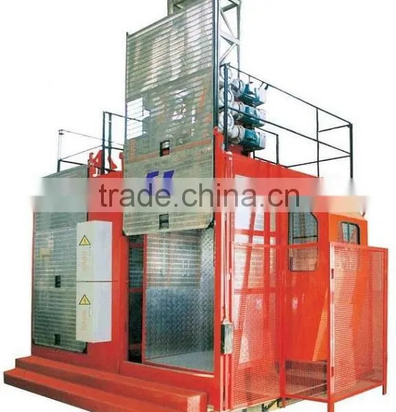 SC200/200 Passenger Hoist