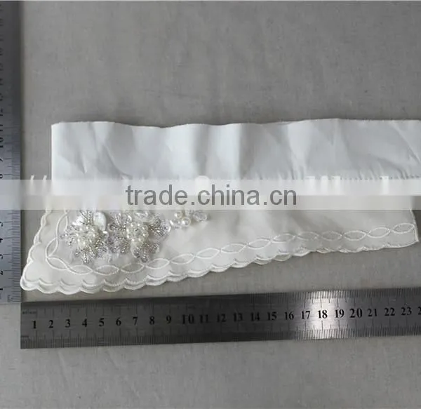 White Detachable Collar With Crystal Sequins and Pearls, Beaded Collars for Lady Garments photo-6