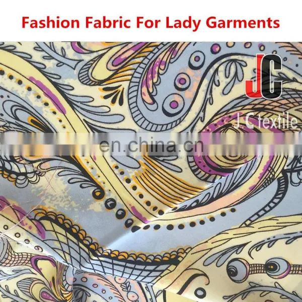 New Bright-coloured Design 100% Rayon Cloth Material Fabric Silk Soft Poplin Stamp Fabric photo-3
