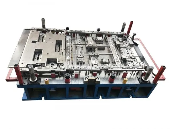 Metal Stamping Dies, Progressive Die, Automotive Stamping Parts photo-4