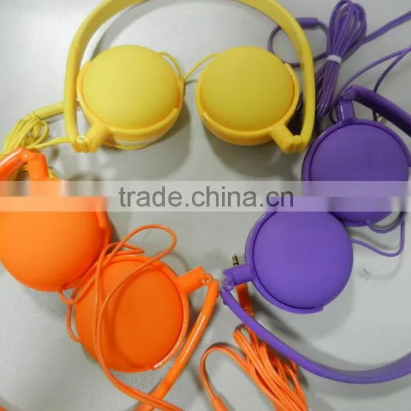 Light Weight Rotatable DJ Headphones With 3.5mm Connectors photo-6