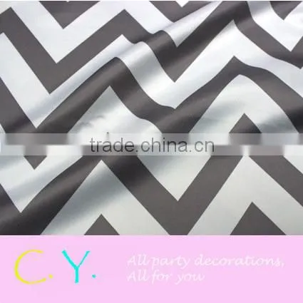 Chervon Printing Tablecloth White/Silver
