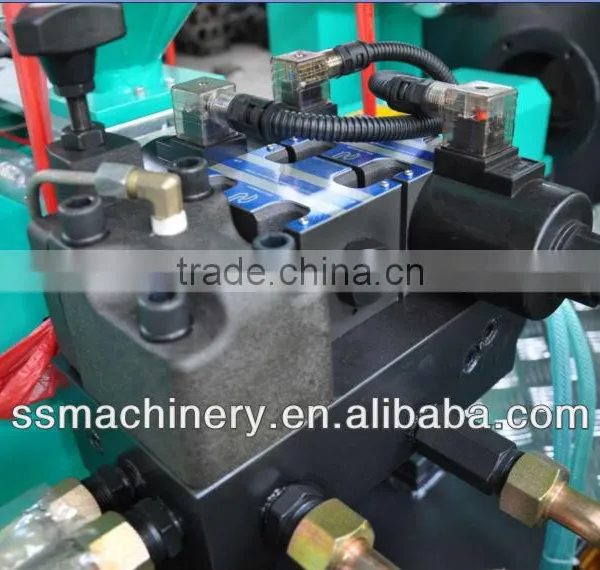 Good Price of Small Injection Moulding Machines photo-4