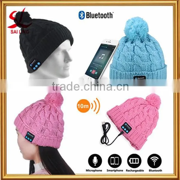 Fashion Winter Men Women Bluetooth Hat Wireless Bluetooth Headphone Hat With Pom Poms