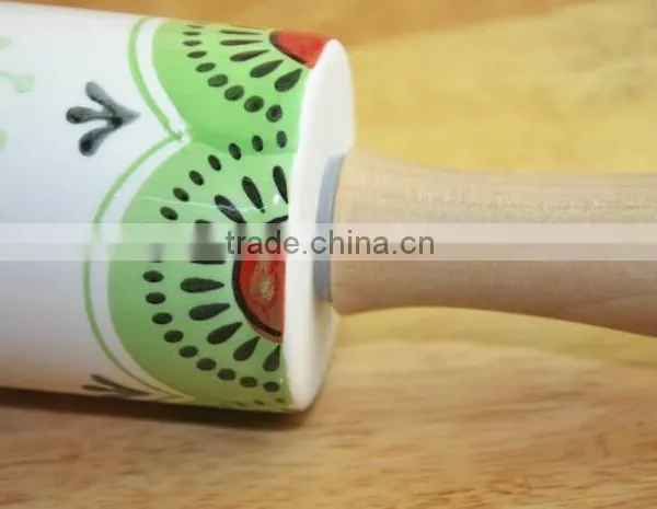2015 Creative Design Wood and Ceramic Material Rolling Pin for Sale photo-3