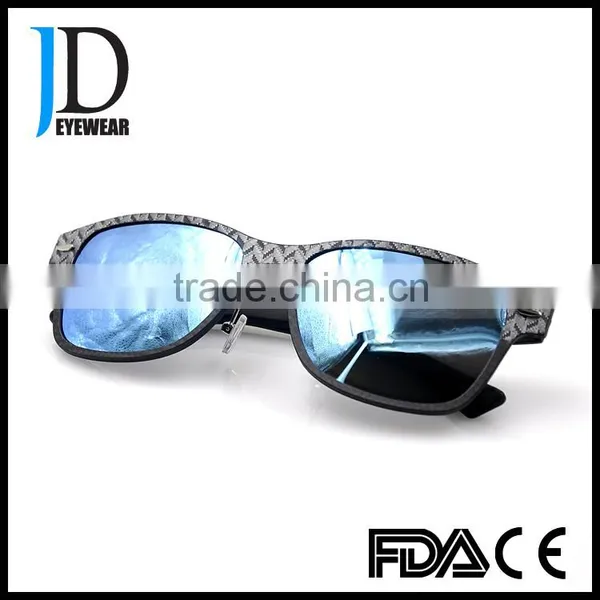 2016 Hot Sell Handmade UV400 Polarized Carbon Fiber Sunglasses photo-3