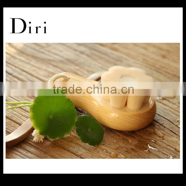 High Quality Wood Handle Cleaning Makeup Brushes photo-3