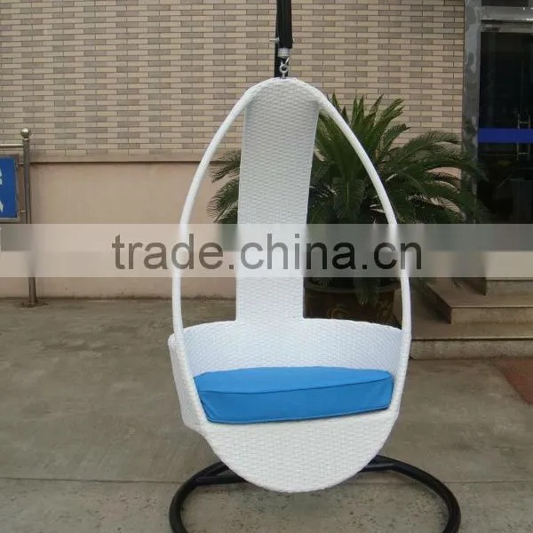 Outdoor Rattan Swing Hanging Chair photo-3