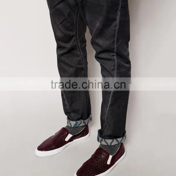 Boys Plain Special Fashion Design Scratch Jeans for Sale photo-3