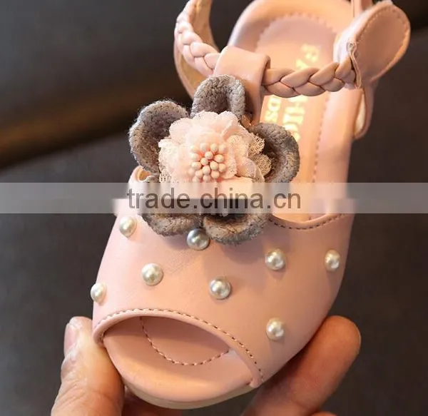 Zm35472a Fashion Kids Shoes New Designs Baby Girl Flower Flat Sandals photo-4
