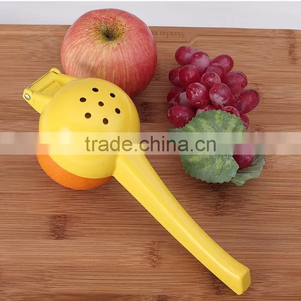 Best Price Wholesale Top Quality Plastic Lemon Squeezer, Fruit & Vegetable Tools photo-4