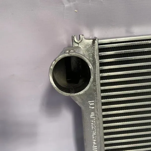 Radiator Pop-ups FAW J6 Truck Intercooler 1119010-A22A Auto Cooling System photo-4