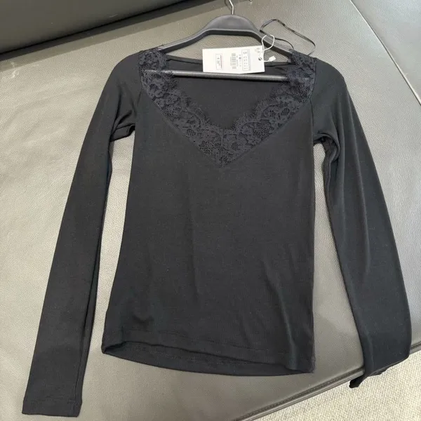Spring New Arrivals: Fashionably Sweet Multi-color Lace-embroidered Cotton Blend Ribbed T-shirt photo-3