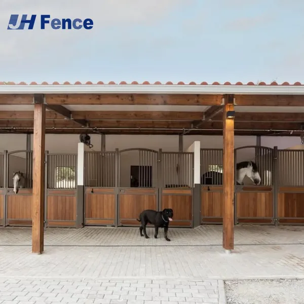 3.5 m 3.6 m Horse Stable Galvanized Steel Frame Sliding Door Horse Stall European Style Shelter Customized Horse Stable photo-2