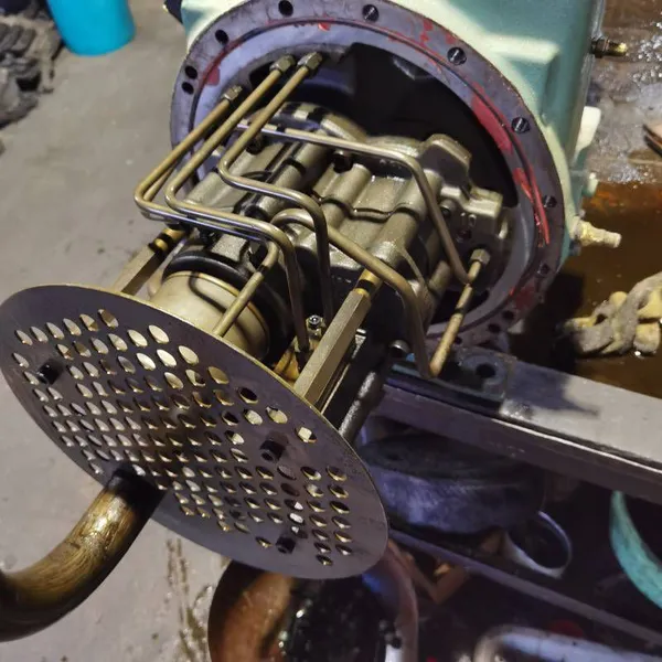 Repair of Carrier Compressor Due to Water Ingress in Asia-pacific Central Air Conditioning Unit, Replacement of Bearings for Hanbell lt - s - 83/41 photo-3