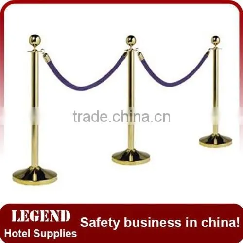 Express in Spanish Hotel Queue Barrier Stand