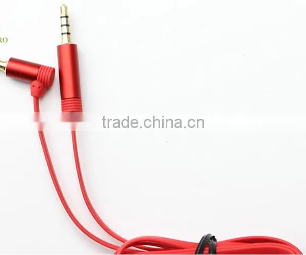 2016 Wholesale Stereo Aux Flat Cable High Grade 3.5mm Audio Link Cable photo-2