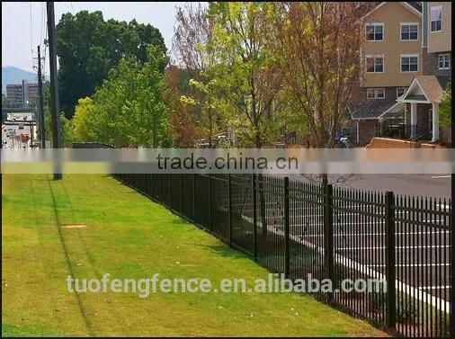 Hot-Dipped Galvanized Steel Fence/wrought Iron Guardrail photo-3