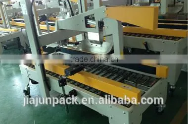 Durable Automatic Flaps Fold Carton Sealing Machine With Perfect Processed Details photo-6