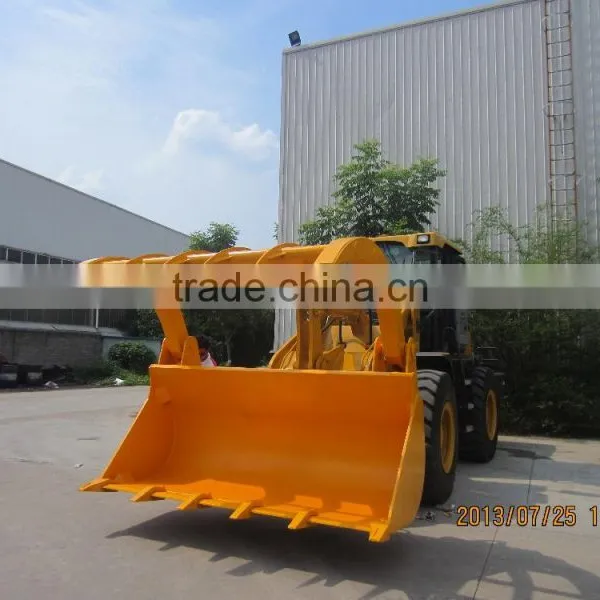 BM25 Series Multifunctional Clip Shovel Attachments For Loader photo-4