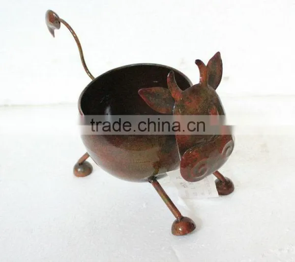 Flower Pot With Animal Decor photo-3
