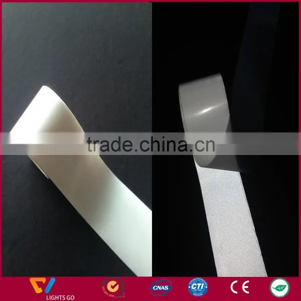 Chengwei Customized Silver Laser Reflective Heat Transfer Vinyl Material PET Tape for Clothing photo-4